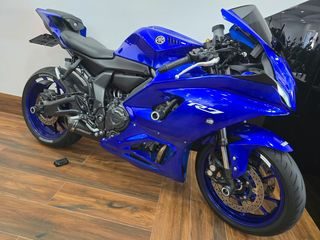 Yamaha YZF-R7 2022