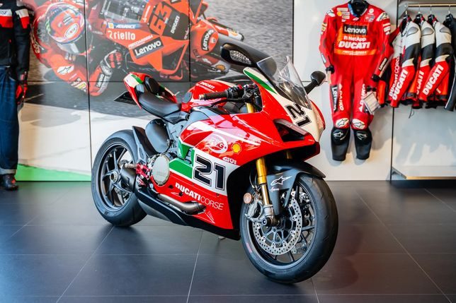 DUCATI Panigale 2024