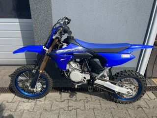 Yamaha YZ 2022