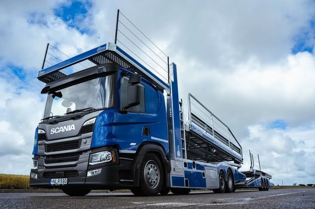 Scania P460 2025