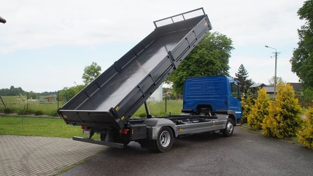 Mercedes-Benz Axor 2026