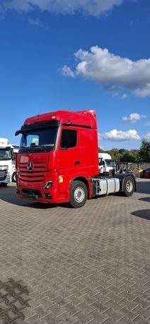 Mercedes-Benz 1848 2023