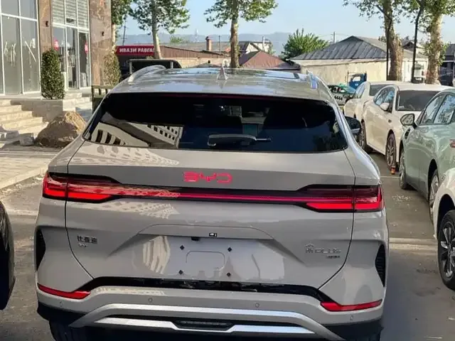 BYD Song Plus 2025 — фото 1, купить с доставкой в Москву