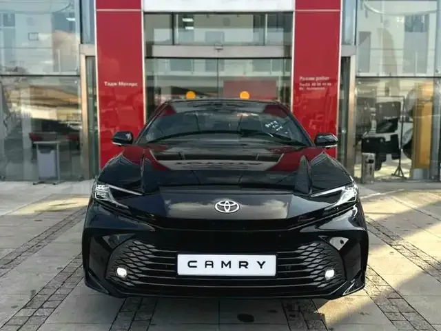 Toyota Camry 2026 — фото 1, купить с доставкой в Москву