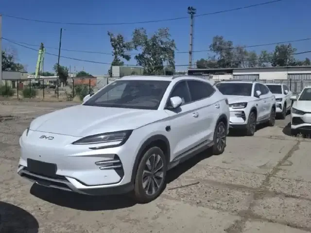 BYD Song Plus 2025 — фото 1, купить с доставкой в Москву