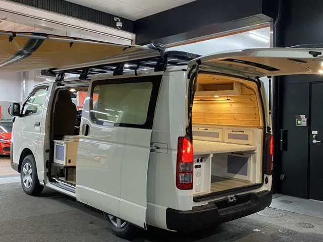 Toyota HIACE VAN 2022 — миниатюра 4