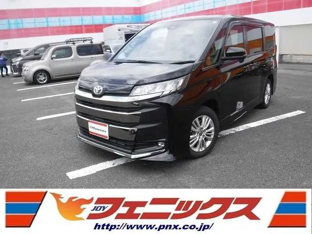 Toyota NOAH S-G 2022 — фото 1, купить с доставкой в Москву