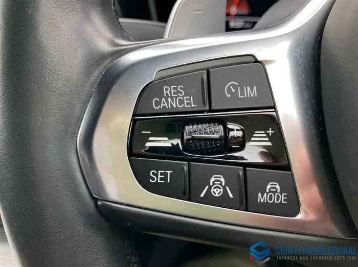 BMW 3 Series 318i Touring M-Sport/ACC 2022 — миниатюра 3