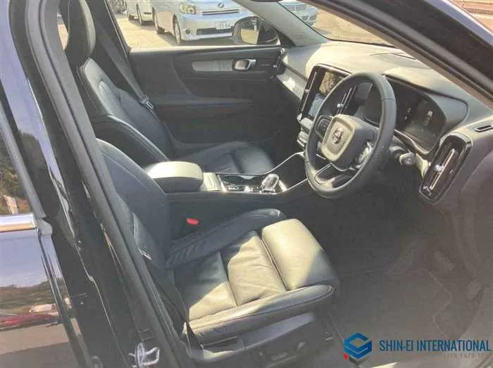 Volvo XC40 XC40 ultimate B4 AWD 4WD 2022 — миниатюра 5