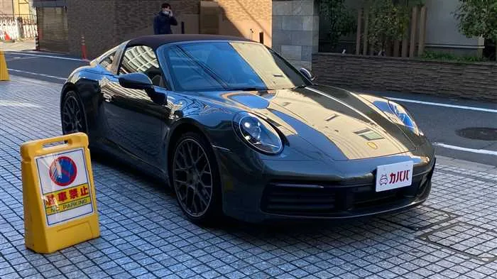 Porsche 911 4 PDK 2022 — миниатюра 2