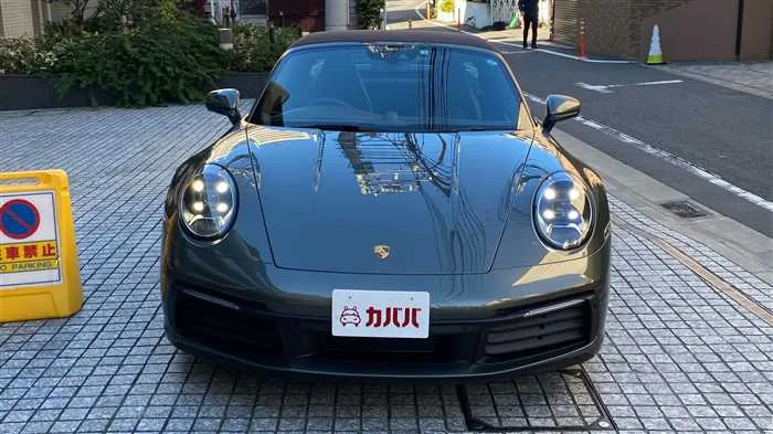 Porsche 911 4 PDK 2022 — миниатюра 4