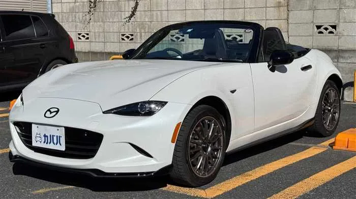 Mazda Roadster 990S 2023 — фото 1, купить с доставкой в Москву
