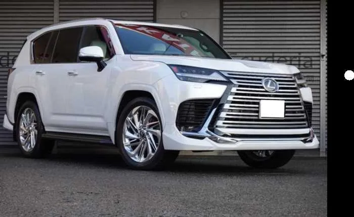 Lexus LX LX600 4WD 7seats sunroof 2023 — фото 1, купить с доставкой в Москву
