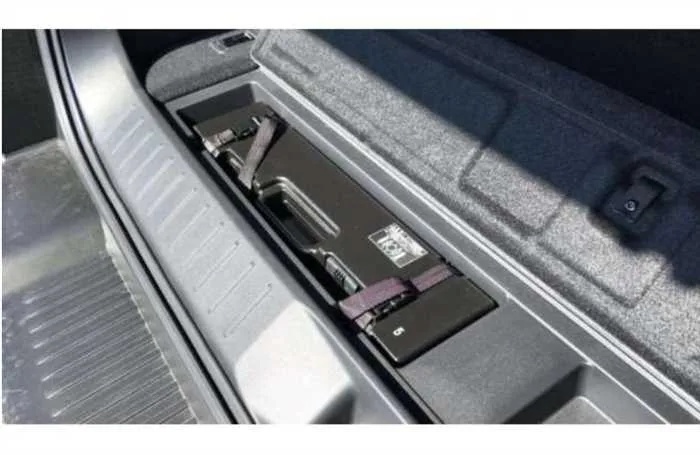 Lexus LX LX600 4WD 7seats sunroof 2023 — миниатюра 5