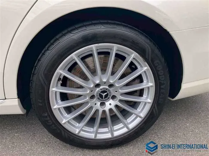 Mercedes-Benz E-Class E450 4Matic Exclusive(ISG) 4WD/SR 2022 — миниатюра 4