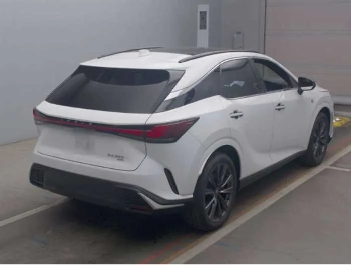 Lexus RX RX350 Fsports 4WD 5seats sunroof 2024 — миниатюра 2