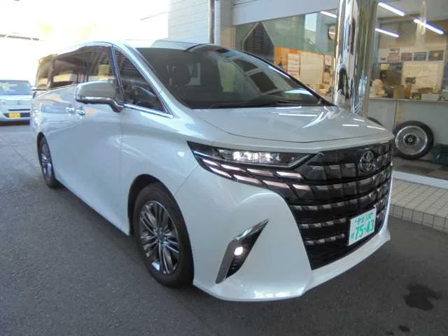 Toyota Alphard G 2024 — фото 1, купить с доставкой в Москву