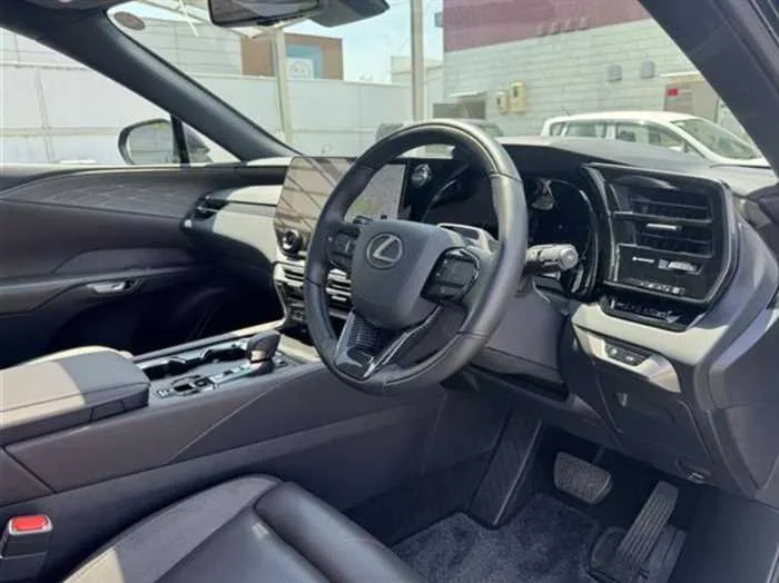 Lexus RX 350version L 2WD 5seats sunroof 2023 — миниатюра 4