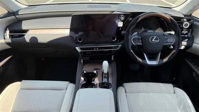 Lexus RX 450h+ L 2024 — миниатюра 5