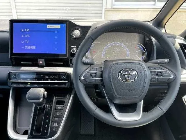 Toyota Voxy 2024 — миниатюра 4