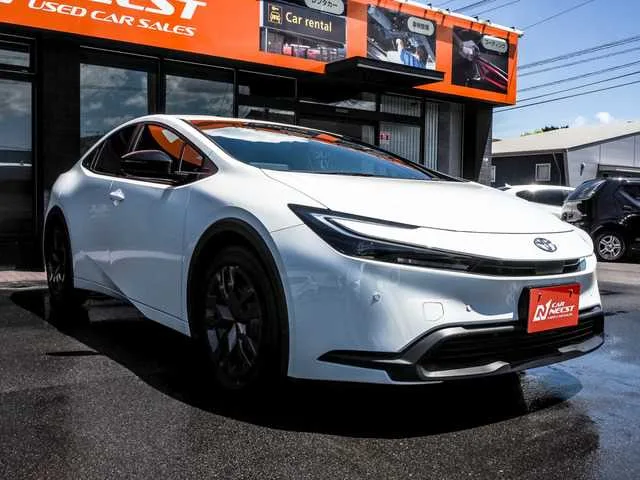 Toyota Prius 2023 — миниатюра 2