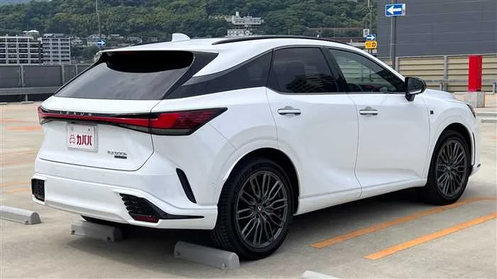 Lexus RX 500h F 2023 — миниатюра 5