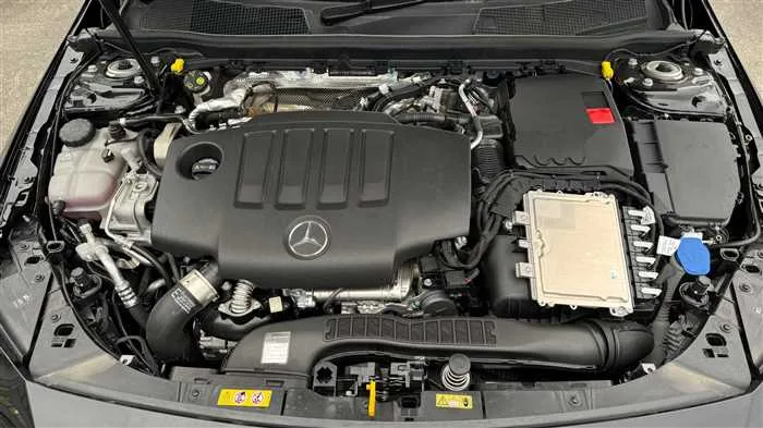 Mercedes-Benz CLA-CLASS CLA200d AMG 2023 — миниатюра 4
