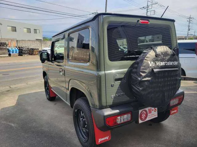 Suzuki Jimny 2023 — миниатюра 3