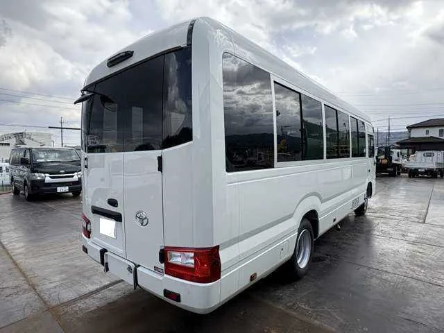 Toyota Coaster 2024 — миниатюра 5