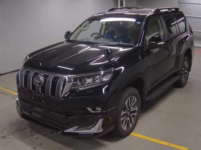 Toyota Land Cruiser Prado TX-L MODELISTA SUNROOF 7-SEATS 2022 — миниатюра 2