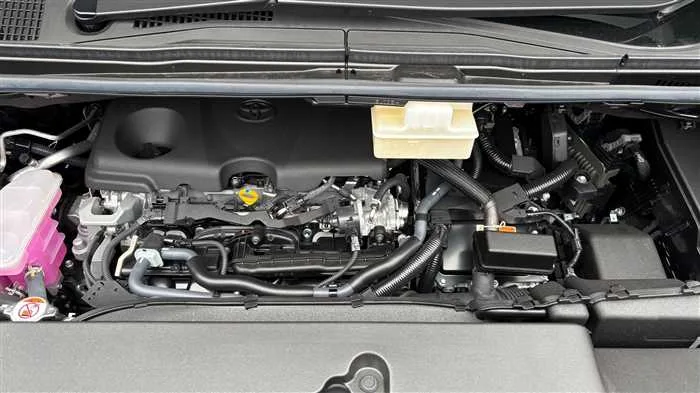 Toyota Alphard 2.5 Z 2025 — миниатюра 4