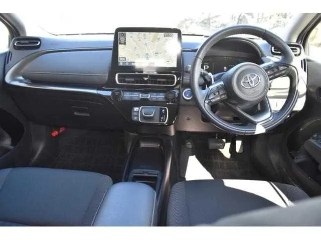 Toyota AQUA 2022 — миниатюра 3