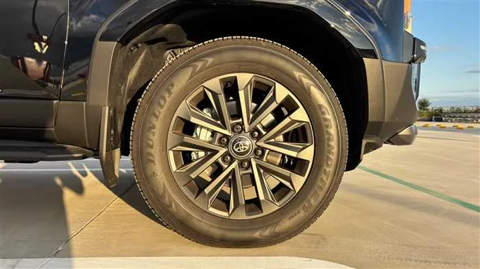 Toyota Toyota Others ZX 2024 — миниатюра 5