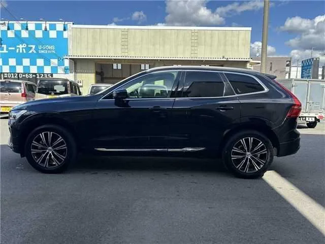 Volvo XC60 B5 AWD 2022 — миниатюра 4