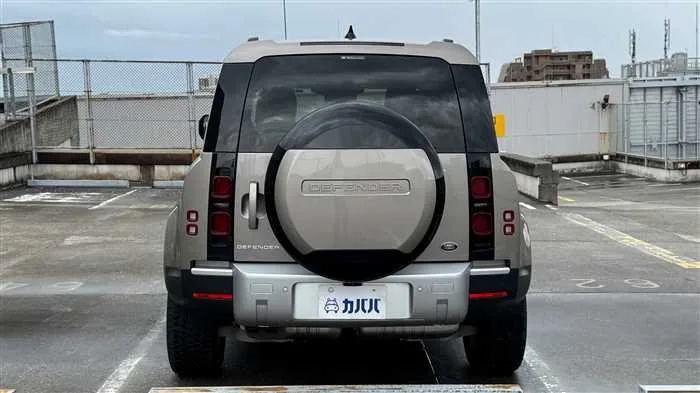 Land Rover Defender 110 S D300 2023 — миниатюра 4