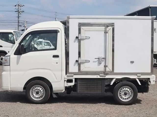 Daihatsu Hijet Truck 2023 — миниатюра 5