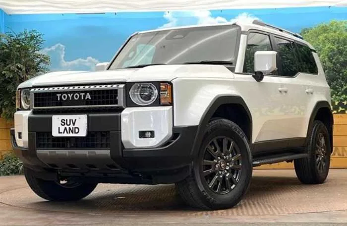 Toyota Land Cruiser 250 VX DIESEL 7-SEATS 2024 — фото 1, купить с доставкой в Москву