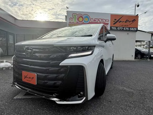 Toyota Vellfire 2024 — фото 1, купить с доставкой в Москву
