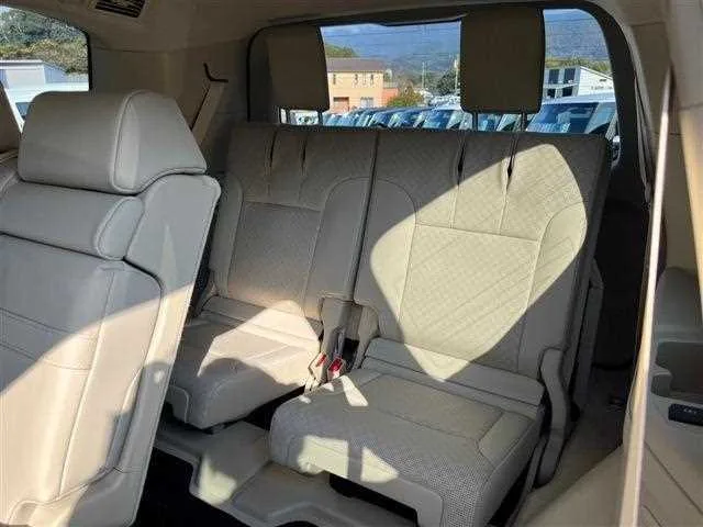 Toyota Land Cruiser 2023 — миниатюра 2