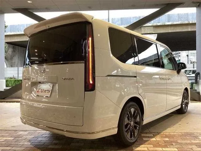 Honda Step WGN 2025 — миниатюра 2