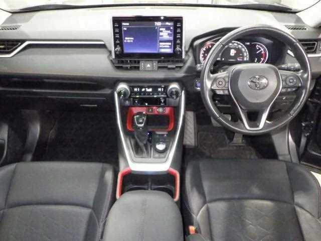 Toyota RAV4 2022 — миниатюра 3
