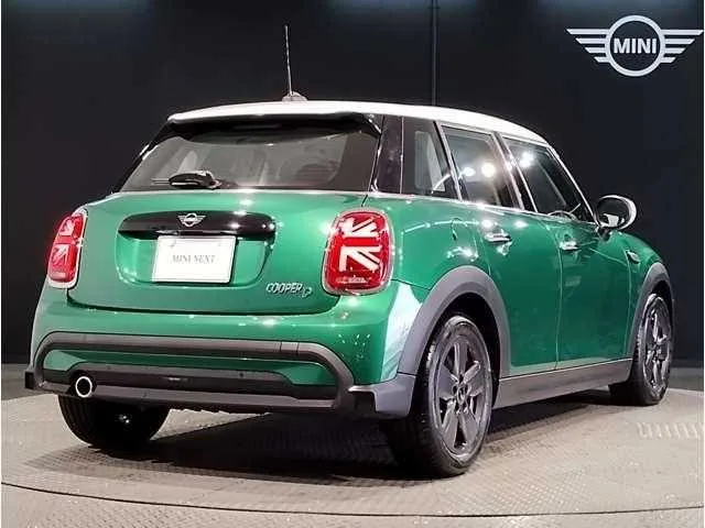 BMW MINI 2023 — миниатюра 2