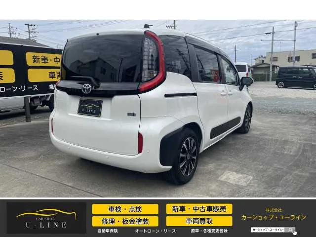 Toyota Sienta 2022 — миниатюра 3