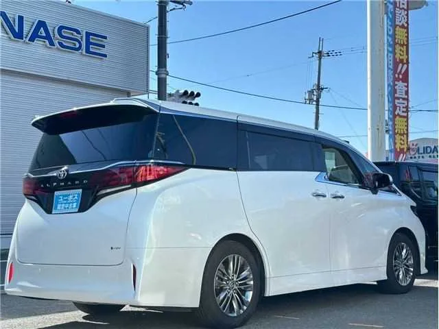 Toyota ALPHARD HYBRID Z13.2EL 2024 — миниатюра 4