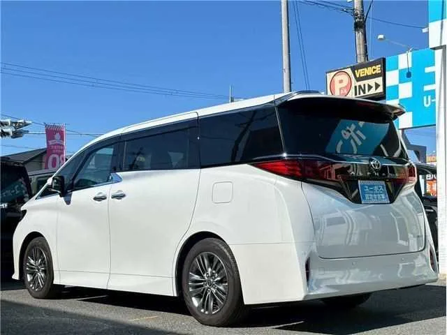 Toyota ALPHARD HYBRID Z13.2EL 2024 — миниатюра 5