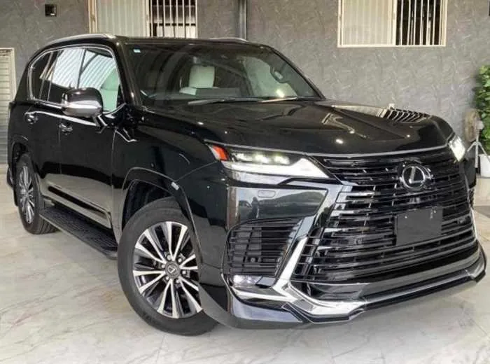Lexus LX LX600 *MODELISTA*MARK LEVINSON*REAR ENTERTAINMENT* 2024 — фото 1, купить с доставкой в Москву
