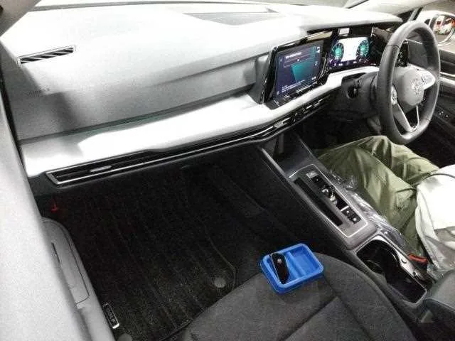 Volkswagen Golf 2024 — миниатюра 3