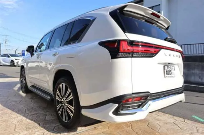 Lexus LX LX600 MODELISTA, MARK LEVINSON, REAR ENTERTAINMENT 2025 — миниатюра 4