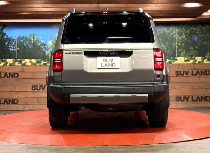 Toyota Land Cruiser 250 VX DIESEL 2024 — миниатюра 2