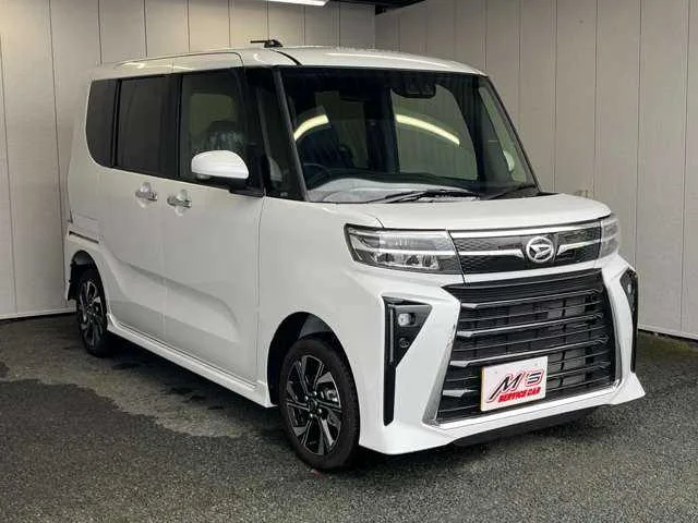 Daihatsu Tanto Custom 2024 — миниатюра 4